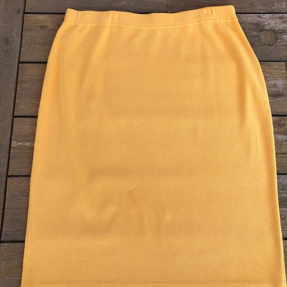 St. John Dresses & Skirts - Yellow Saint John skirt